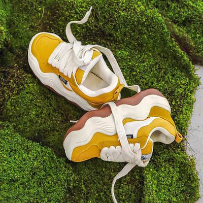 Taylor Sneakers
